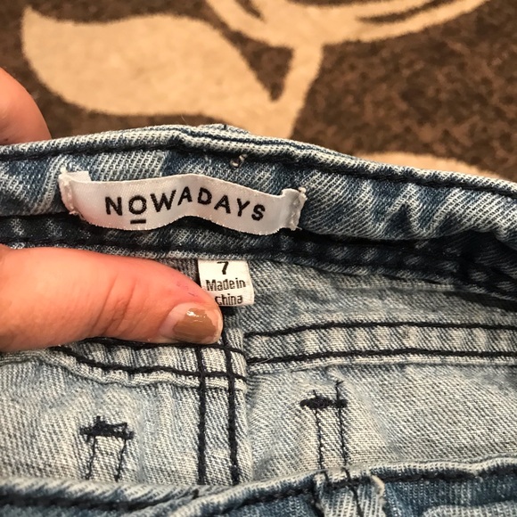 Jean shorts🎒 - Picture 3 of 3